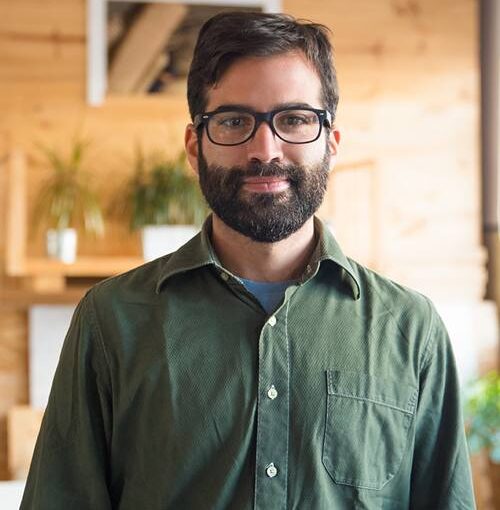 AI Sense Wearable professional team member detail view